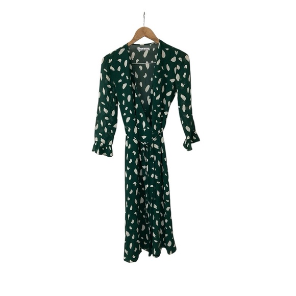 Reformation Dresses & Skirts - Reformation Green White Mulberry Wrap Dress S